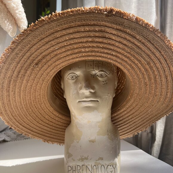 Kensie Straw Beach Hat with Hand painted White Stripes - So Chic! - Picture 14 of 14